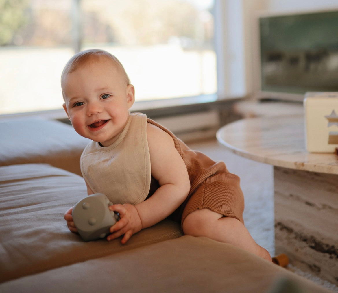 MUSLIN BIB || 2-PACK