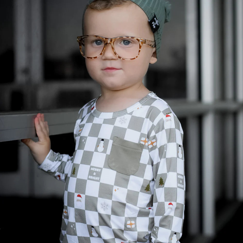 Merry + Bright Checks Dream Pocket Tee || Sage