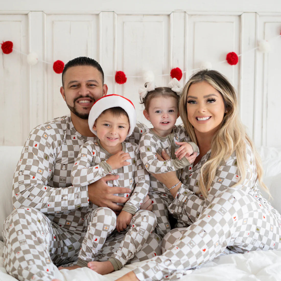 Merry + Bright Checks Christmas Dream Women's Set || Sage