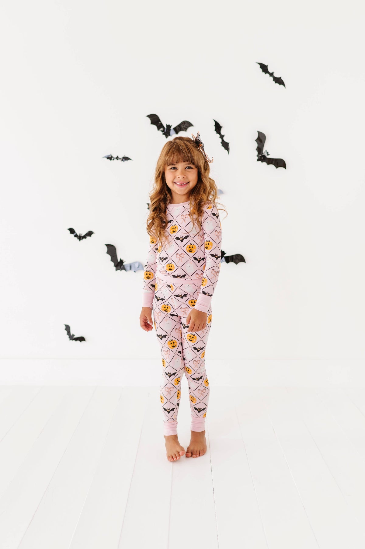 Bows & Boos Kids Pajamas: 5/6T