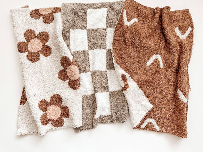 Mini Blanket || Daisy Caramel + Pink