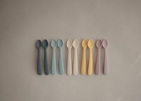SILICONE FEEDING SPOONS || 2-Pack