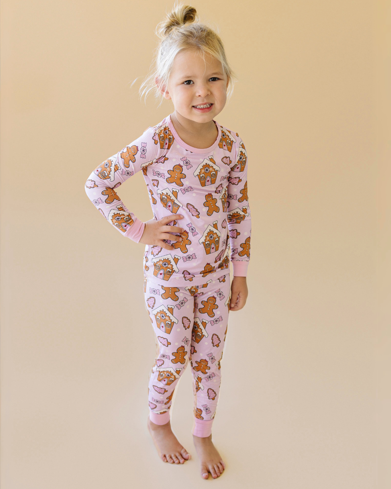 Christmas Kids Bamboo Two Piece Set | Gingerbread Cookies: 8-9Y