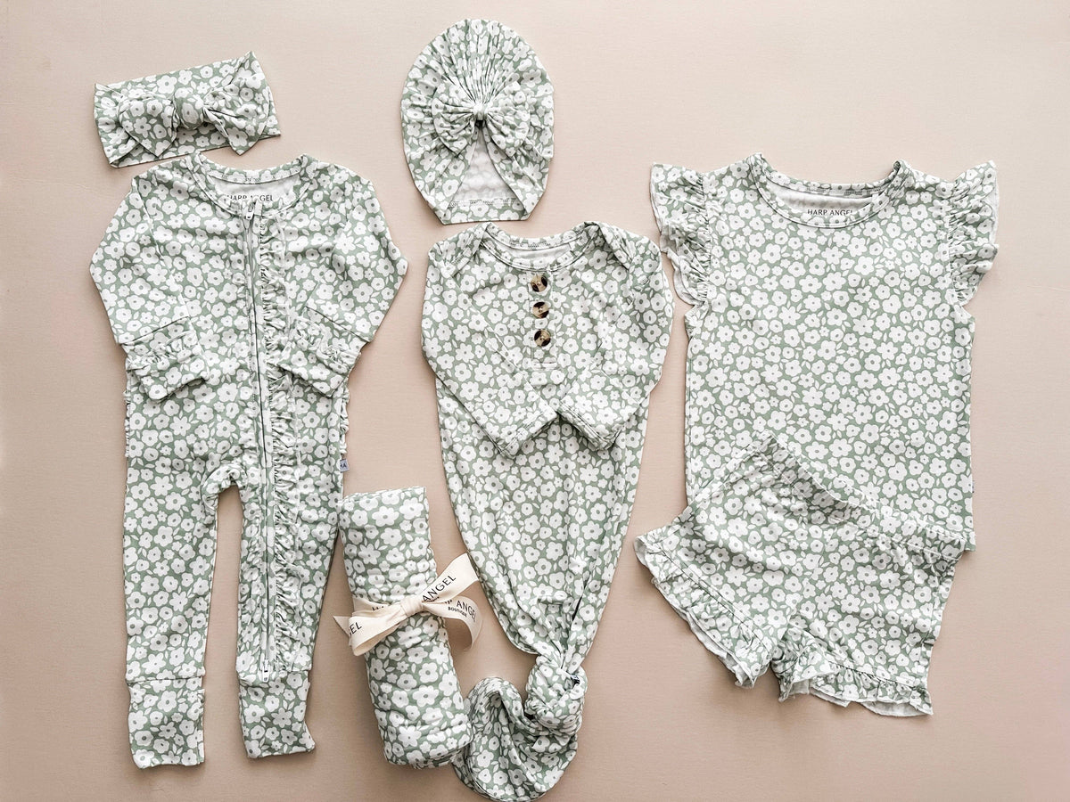 Two-Piece Short Set - Sage Ditsy Floral: 5T