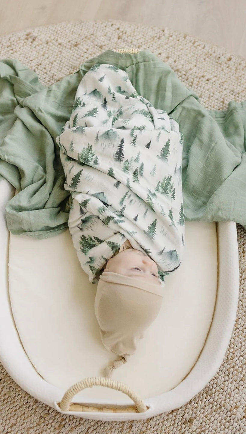 Bamboo Cotton Muslin Swaddle || Forest Green
